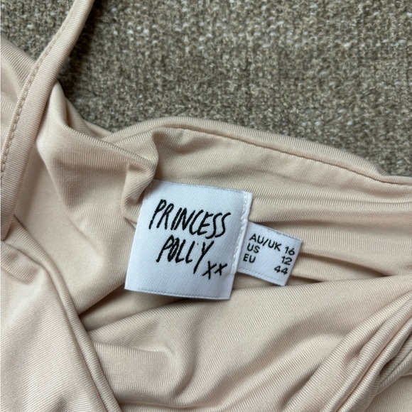 Princess Polly Cutout Bodysuit in Light Cream - Picture 3 of 3